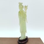 statuetta-geisha-in-giada