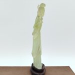 statuetta-geisha-in-giada