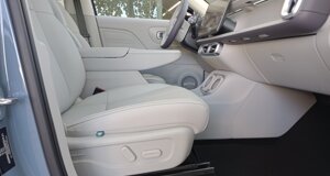 leapmotor-b-10-reev-ad-auto-lavello%20(17).jpeg