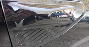 leapmotor-b-10-elettrica-ad-auto-lavello%20(34)%20(fileminimizer).jpeg
