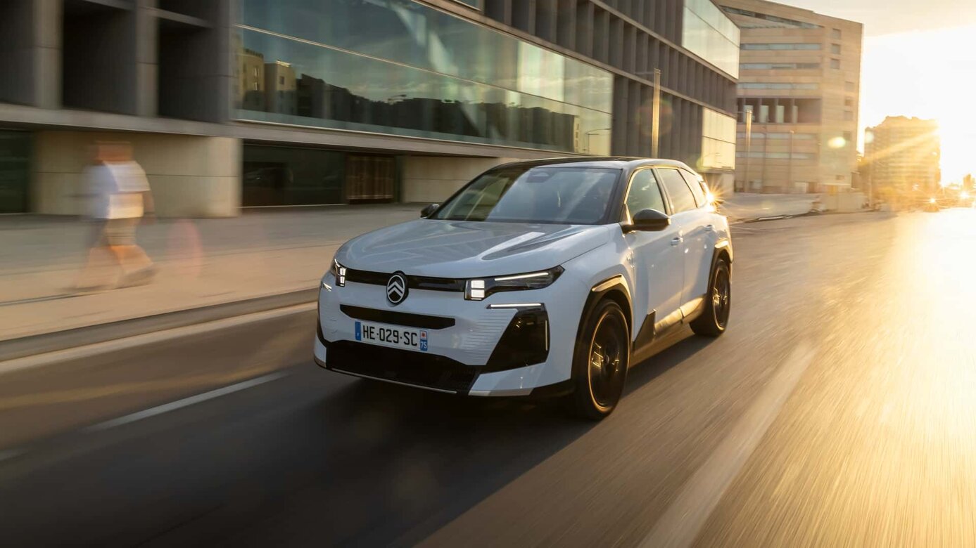 citroen-c5-aircross-ibrida-plug-in-2025-la-prova-su-strada (3).jpeg