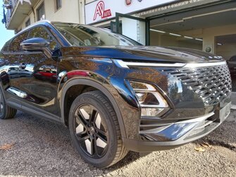 Nuova Omoda 5 Premium 2026 a Lavello: il SUV tecnologico broker AD Automobili in Basilicata e Puglia.