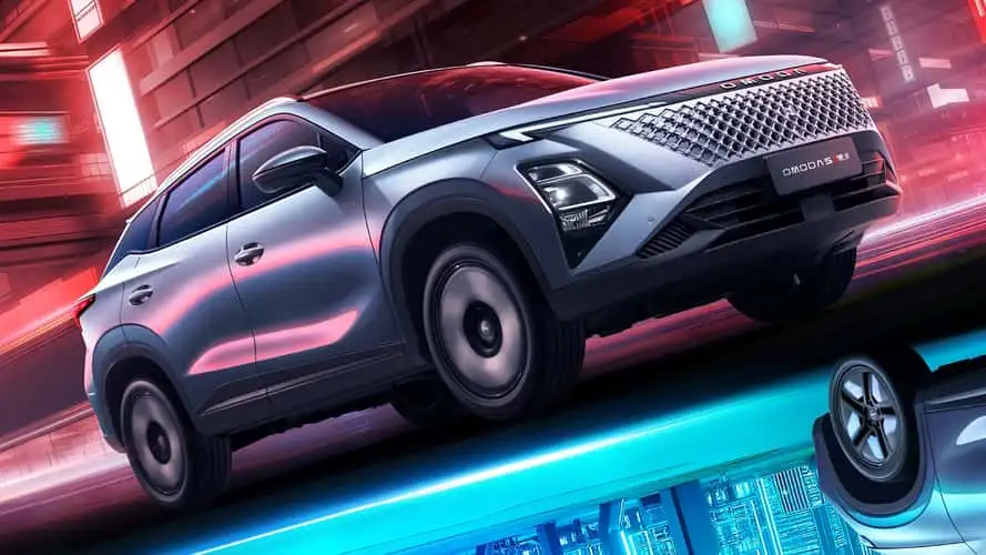 omoda-5-full-hybrid-2025.png