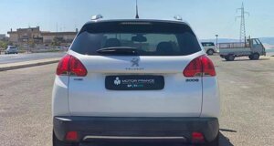 peugeot-2008-usata-lavello-ad-auto-sedile-passeggero.jpeg peugeot-2008-usata-lavello-ad-auto-sedile-passeggero.jpeg