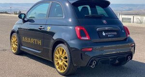 500-abarth-usato-lavello-ad-auto-posto-guidatore500-abarth-usato-lavello-ad-auto-dettaglio-faro.jpeg