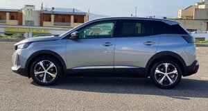 peugeot-3008-hdi-usato-lavello-ad-auto-baule.jpeg