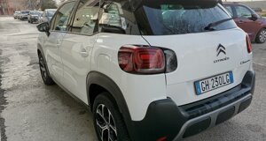 citroen-c3-aircross-uasto-lavello-ad-auto-rero-angolo.jpeg