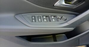 peugeot-308-hdi-lavello-ad-auto%20(25).jpeg