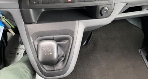 opel-vivaro-usato-lavello-ad-auto-frontale.jpeg