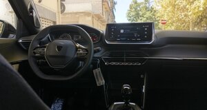peugeot-2008-style-ad-auto-lavello%20(23).jpeg