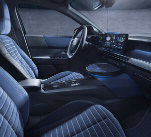 Nuova Lancia Ypsilon: interni che combinano eleganza e tecnologia. Vieni a scoprire il design esclus