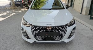 peugeot-208-ad-auto-lavello%20(4).jpeg