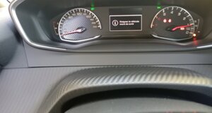 peugeot-2008-style-ad-auto-lavello%20(16).jpeg