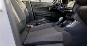 citroen-c3-aircross-uasto-lavello-ad-auto-ripresa-posto-guida.jpeg
