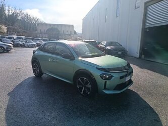 Kia Sportage 1.6 CRDi MHEV usata 2026 (Mild Hybrid): SUV efficiente a Lavello con finanziamento broker AD Automobili Basilicata Puglia.