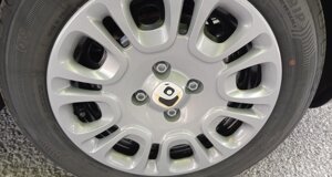 fiat-panda-hybrid-ad-auto-lavello%20(9).jpeg