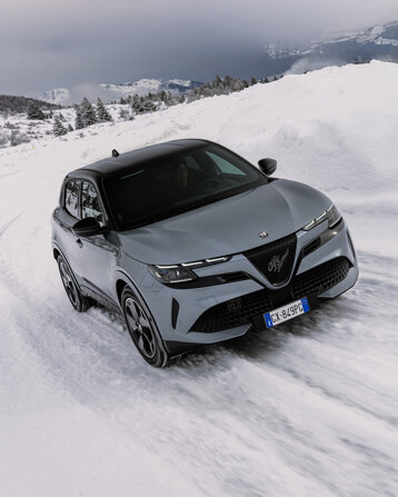 9f4a4b88-03c7-46c2-b658-02e6f341b246