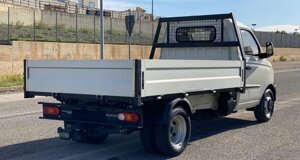 piaggio-porter-gpl-ribaltabile-usato-ad-auto-lavello-vista-frontale.jpeg