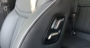 jaecoo-7-phev-ad-auto-lavello%20(21).jpeg