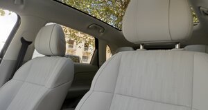 leapmotor-b-10-reev-nera-ad-auto-lavello%20(19).jpeg