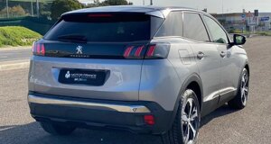 peugeot-3008-hdi-usato-lavello-ad-auto-fronte%20(3).jpeg