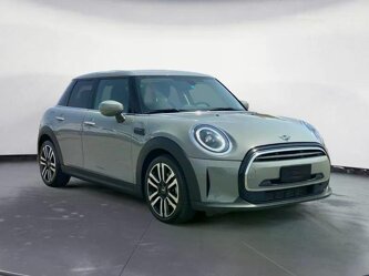 Kia Sportage 1.6 CRDi MHEV usata 2026 (Mild Hybrid): SUV efficiente a Lavello con finanziamento broker AD Automobili Basilicata Puglia.