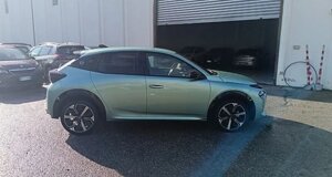 lancia-nuova-ypsilon-hybrid-usato-ad-auto-lavello-angolo.jpeg lancia-nuova-ypsilon-hybrid-usato-ad-auto-lavello-angolo.jpeg