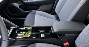 citroen-c-4-hybrid-ad-auto-lavello%20(15).jpeg
