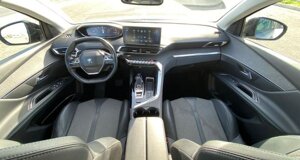 peugeot-3008-hdi-usato-lavello-ad-auto-sedile.jpeg