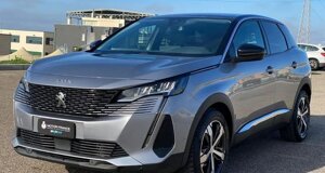 peugeot-3008-hdi-usato-lavello-ad-auto-fronte%20(5).jpeg