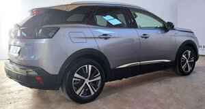 peugeot-3008-hybrid-usato-lavello-ad-auto-posto-guida.jpeg
