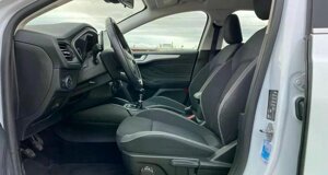 ford-focus-usata-ad-auto-lavello-passeggero.jpeg