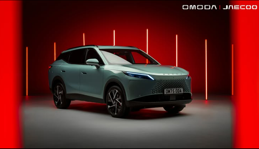 omoda-c-7.png