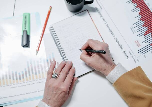 📊 Massimale Contributivo e Incentivo all'Esodo: L'INPS Affina le Istruzioni UniEmens 📊 Massimale Contributivo e Incentivo all'Esodo: L'INPS Affina le Istruzioni UniEmens