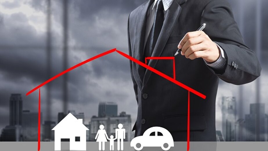 Con l?assicurazione Vita proteggi il futuro dei tuoi cari dalle avversità Con l?assicurazione Vita proteggi il futuro dei tuoi cari dalle avversità