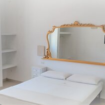 Camera da letto La camera da letto è dotata di lenzuola, cuscini e coperte aggiuntive
