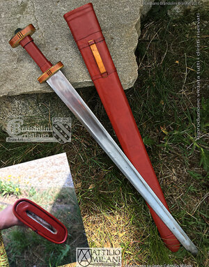 Spatha longobarda VI-VII secolo, riprodotta da originale di Nocera Umbra, Battle Ready.