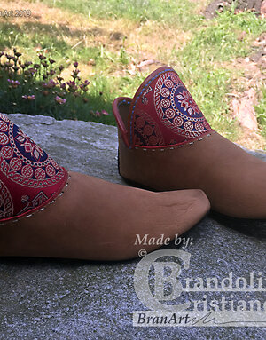 Calzature Alane riprodotte ispirandosi al modello 