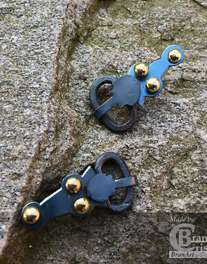 Fibbie per cinghie reggi calze. VI-VII secolo d.C.