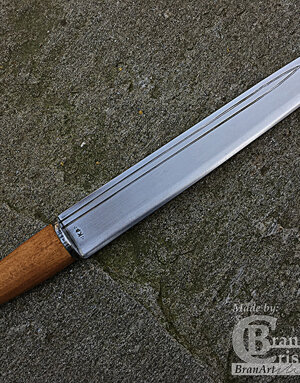 Scramasax longobardo VI-VII secolo.