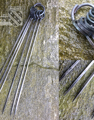 Spiedi per cucinare carni, in ferro.