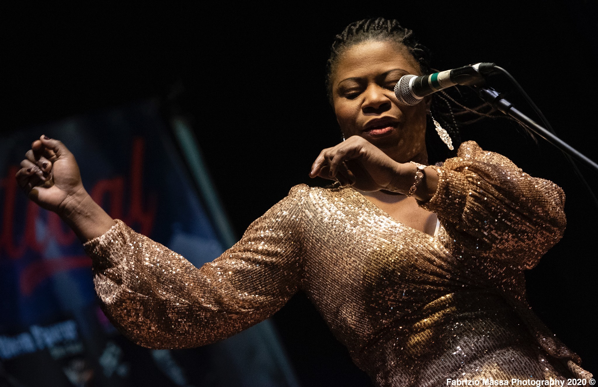 f8c1e5af8fbc9588203f657c2e33079f505f1953