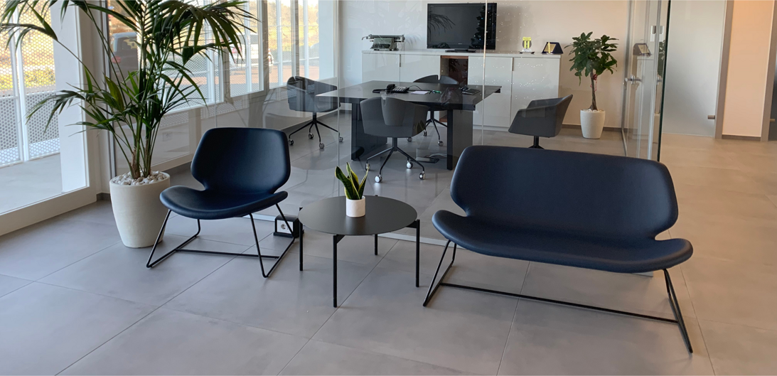 arredi ufficio, arredo a lecce, arredo in provincia di lecce, biblioteca arredi, montessori, leo homes