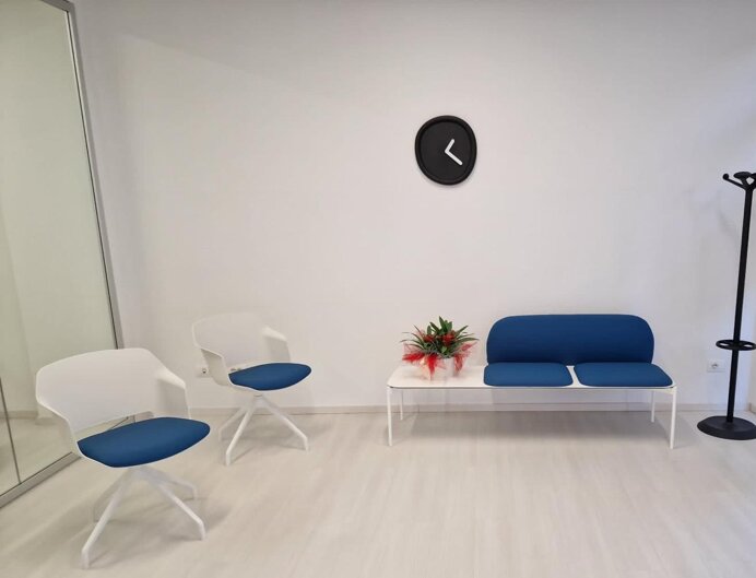 arredi ufficio, arredo a lecce, arredo in provincia di lecce, biblioteca arredi, montessori