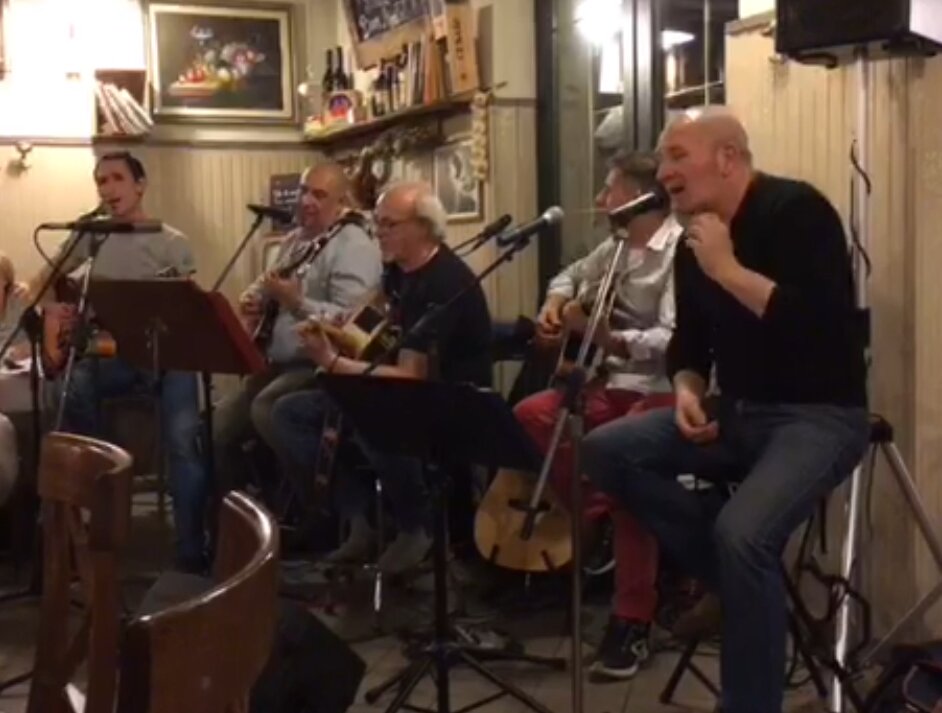 Serata alla Pizzeria Mentuccia di Brescia