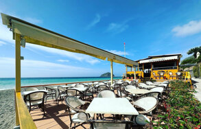 tende da sole a bracci estendibili (3).jpeg