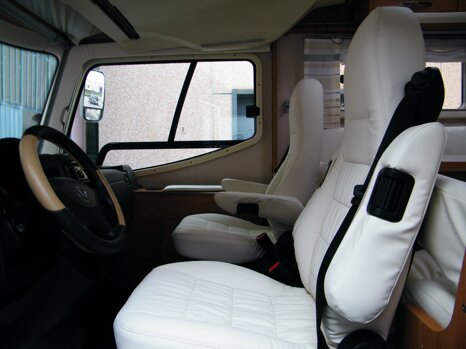 tappezzerie aerei, camper, barche (5).jpeg