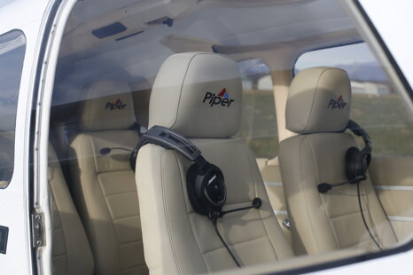 tappezzerie aerei, camper, barche (1).jpeg