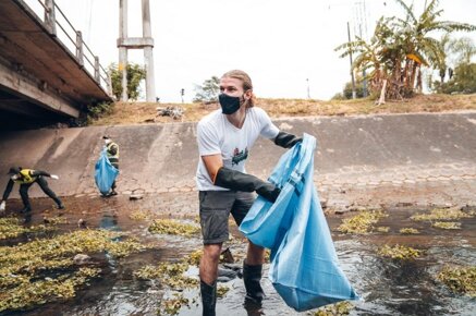 b5881959b1455e1c4cd99944da7889fb313d6e03.jpeg b5881959b1455e1c4cd99944da7889fb313d6e03.jpeg