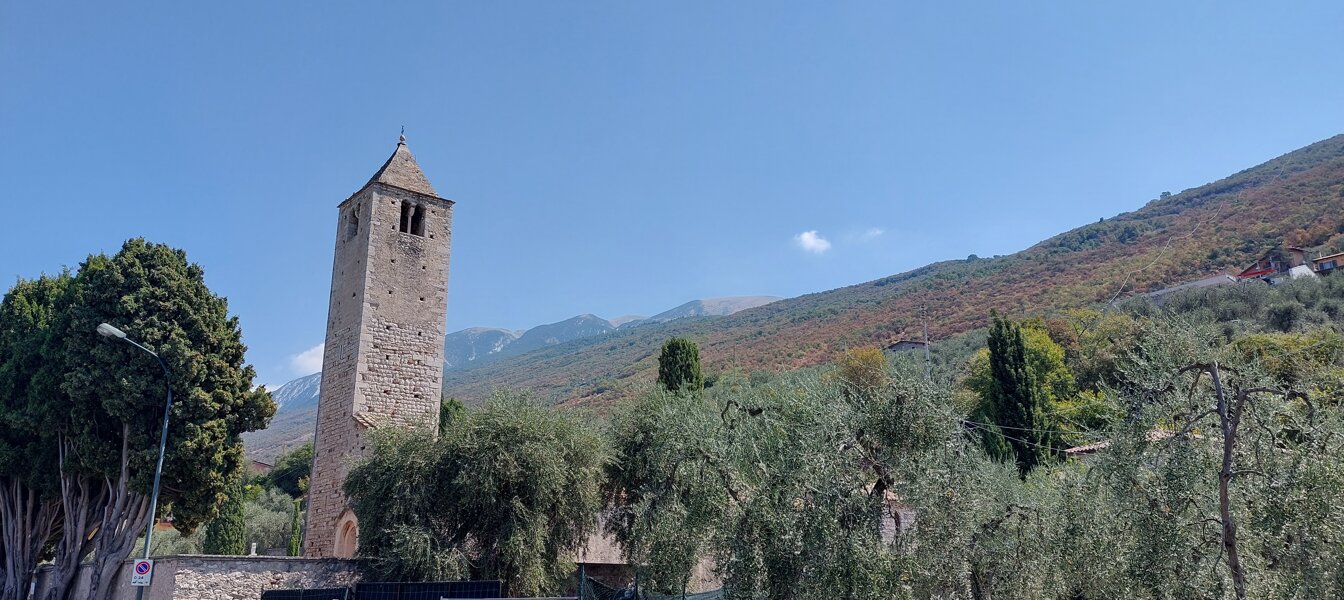 San Zen de l'osel�t, Castelletto di Brenzone, lago di Garda.